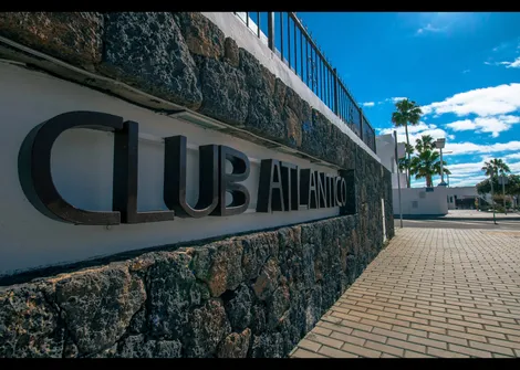 Club Atlantico Lanzarote - Adults Only, Canary Islands, Lanzarote, Puerto  del Carmen | Thomas Cook