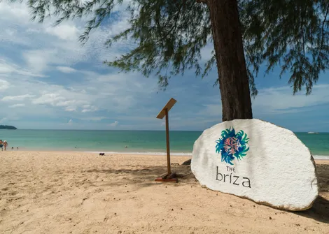 The Briza Beach Resort Khaolak