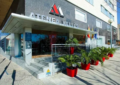 Aparthotel Atenea Valles