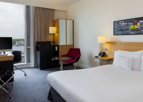 Doubletree By Hilton Amsterdam Centraal Station